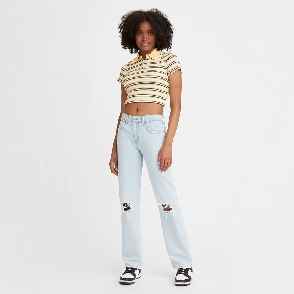 NWT Levi’s Low Pro  Straight Jeans in Charlie Won Light Wash with holes, Size 31